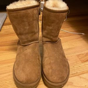 BARELY WORN UGG BOOTS